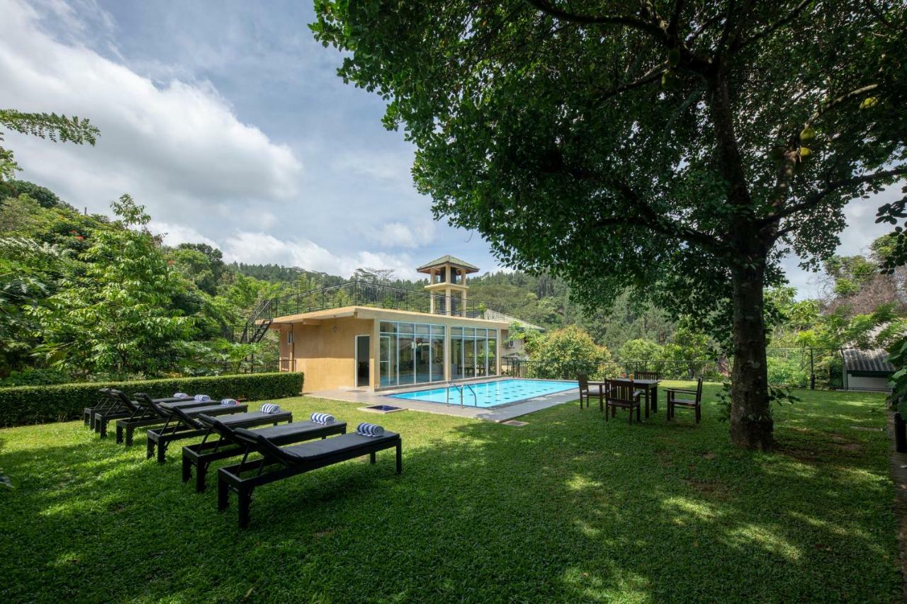 Melheim Kandy Villas Esterno foto